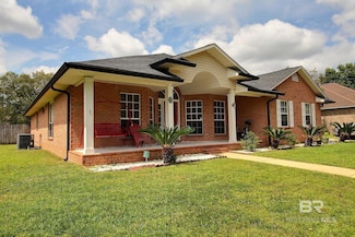 213 Newberry St, Cantonment, FL 32533