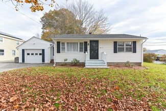167 Oak St, Methuen, MA 01844