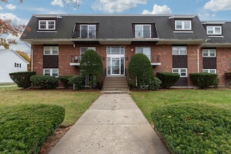 23 Pilgrim Cir Unit A, Methuen, MA 01844