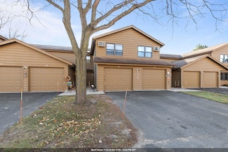 1110 Daniel Ct Unit 49, Neenah, WI 54956