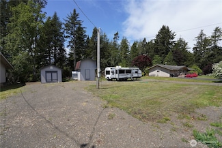 27509 U St, Ocean Park, WA 98640