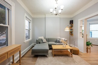 233 Bidwell Ave, Jersey City, NJ 07305