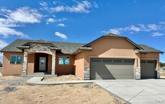 672 E Paradise Dr, Pueblo West, CO 81007
