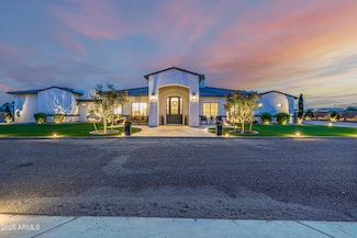 447 W Judd Rd, San Tan Valley, AZ 85143
