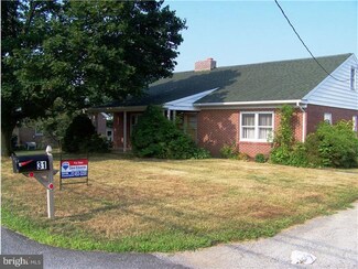 31 Morris Ln, Coatesville, PA 19320