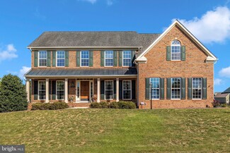 13420 John Martin Dr, Williamsport, MD 21795