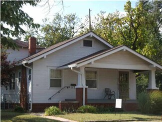 421 S Glenn St, Wichita, KS 67213