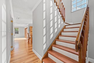20155 E Oakmont Cir, Hialeah, FL 33015