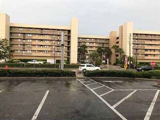 14900 Gulf Blvd Unit 113, Madeira Beach, FL 33708