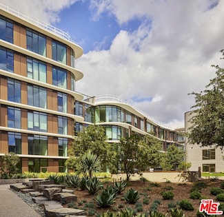 700 Broadway Unit PH 815, Santa Monica, CA 90401