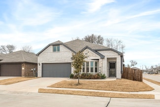 505 Lucas Ln, Lavon, TX 75166