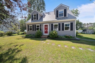 2 Tower Cir, Concord, NH 03303