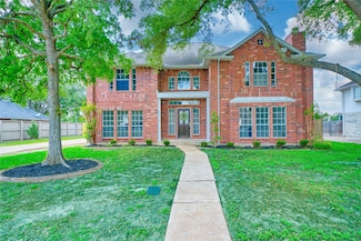 619 Green Belt Dr, Sugar Land, TX 77498