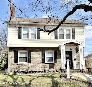 56 Myers St, Kingston, PA 18704