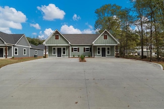 403 Georgia St, Pine Mountain, GA 31822