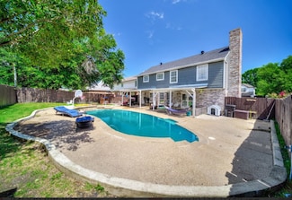 2322 Snowdon Dr, Arlington, TX 76018