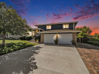 310 Wildwood Rd, Council Bluffs, IA 51503