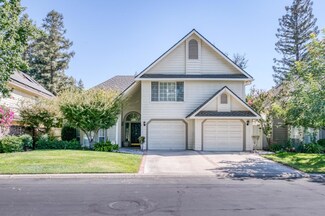 2727 W Bluff Ave Unit 135, Fresno, CA 93711