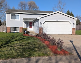 3251 Brook Trail SE, Grand Rapids, MI 49508