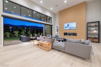 10781 Agate Cliffs Ave, Las Vegas, NV 89135