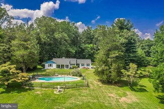 2011 Ridgewood Dr, Coatesville, PA 19320