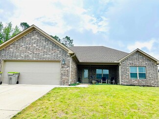 4009 Springwood Cir, Bryant, AR 72022