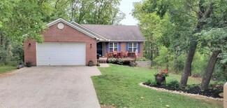 978 Rustic Dr, Lawrenceburg, IN 47025