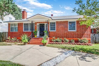 223 W 67th St, Jacksonville, FL 32208