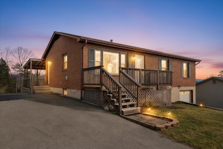 2955 Emissary Dr, Roanoke, VA 24019