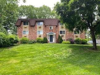 187 Scott Rd Unit 3B, Waterbury, CT 06705