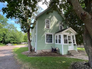 313 N Maple Ave, Marshfield, WI 54449