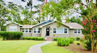 2325 White Oak Dr, Valdosta, GA 31602