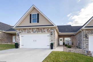 202 Red Oak Ln, Westover, WV 26501