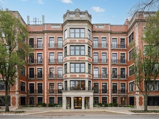 305 W Fullerton Pkwy Unit 4W, Chicago, IL 60614