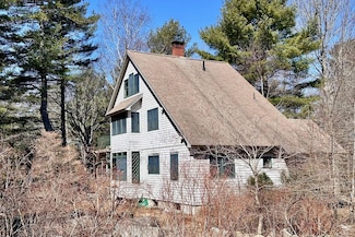 67 Rob Rd, Brooklin, ME 04616