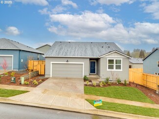 3174 SE 34th St, Gresham, OR 97080