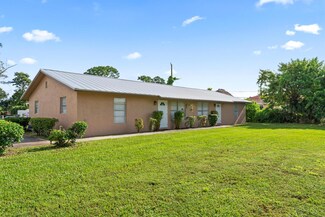 1686 Magnolia Dr, Lake Park, FL 33403