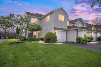 1100 E Cambria Ln N, Lombard, IL 60148