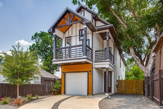 623 Recio St, San Antonio, TX 78225