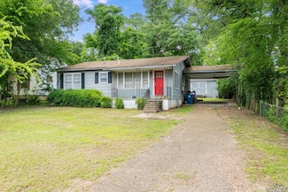 1504 N Alice St, Gladewater, TX 75647