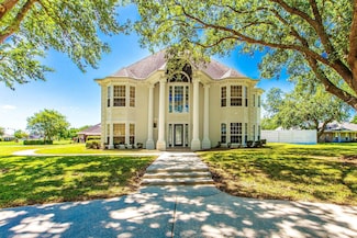 16 Richland Row, Houma, LA 70360