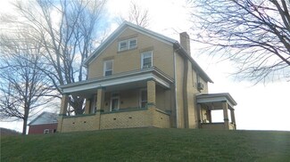 377 Peterman Hill Rd, Shelocta, PA 15774