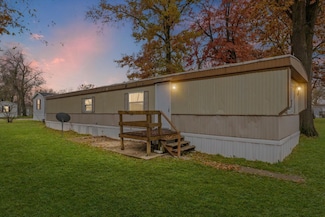 1149 Maze Ct, Decatur, IL 62526