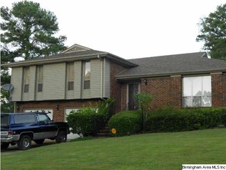 833 Beacon Dr, Fairfield, AL 35064