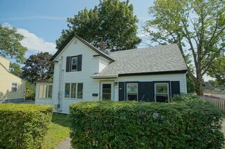 27 Front St, Lawrence, MA 01843