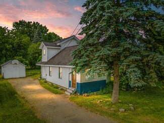 3022 Henrydale St, Auburn Hills, MI 48326