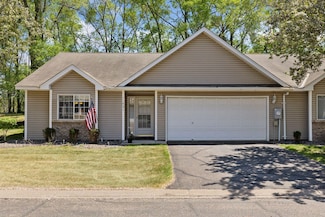 11521 Poppy St NW, Coon Rapids, MN 55433