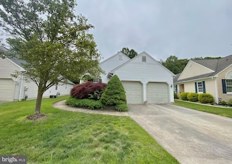43 Glenview Way E, Gibbsboro, NJ 08026