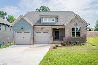 2200 Delaine Point, High Point, NC 27265