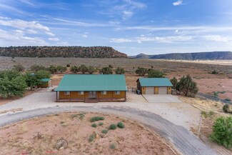 1051 W Smithsonian Way, Apple Valley, UT 84737